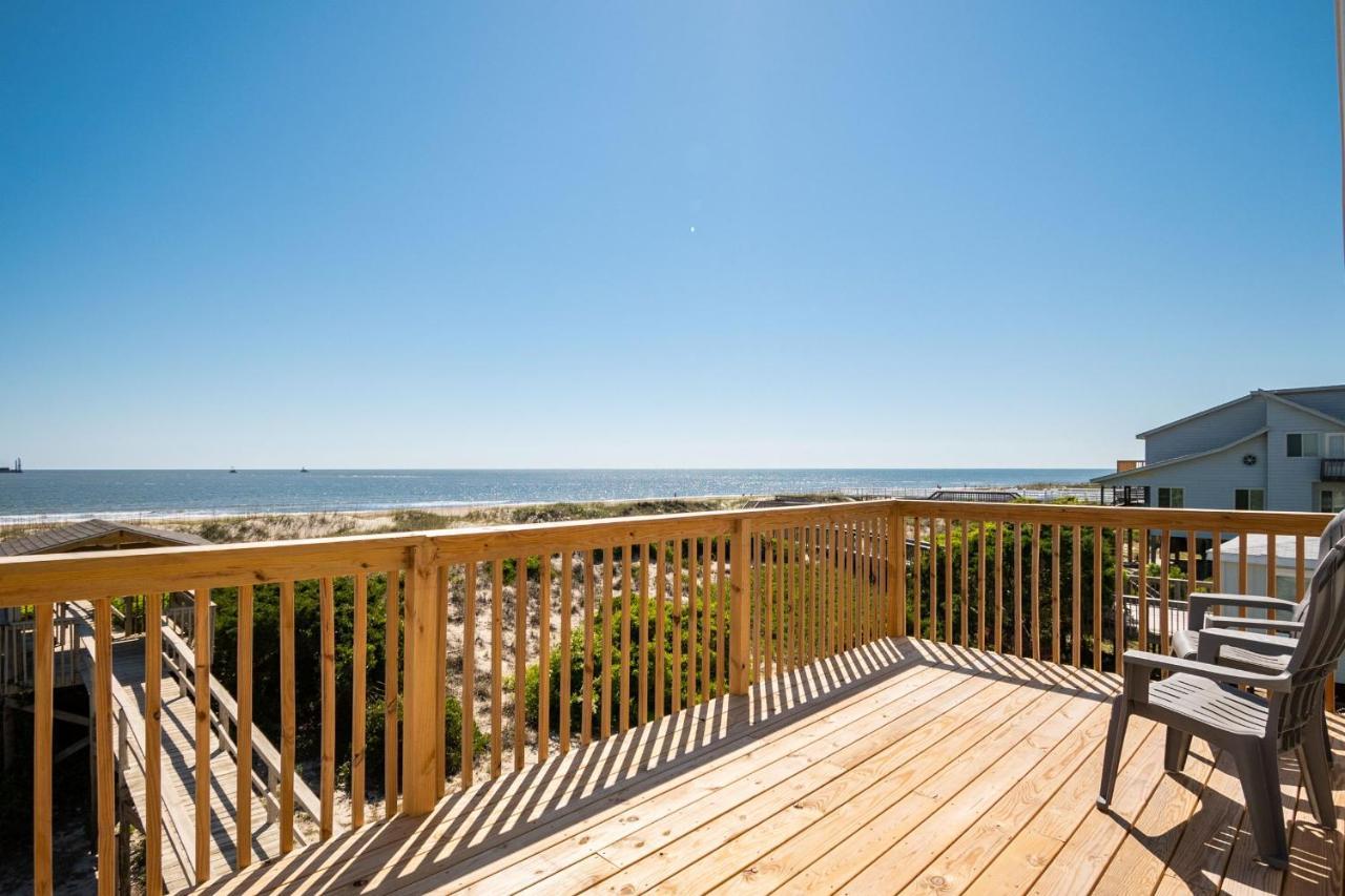 Katie Lou'S Place By Oak Island Accommodations Caswell Beach Dış mekan fotoğraf