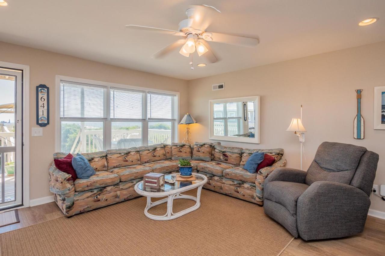 Katie Lou'S Place By Oak Island Accommodations Caswell Beach Dış mekan fotoğraf